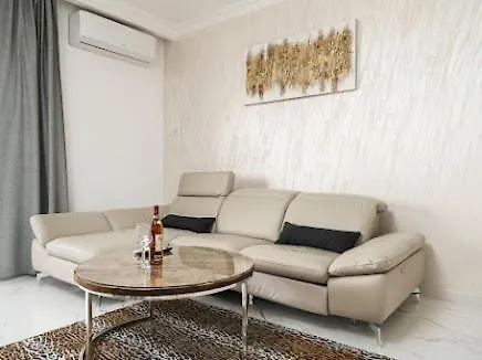 Luxury Apartments-la Dino Maky *