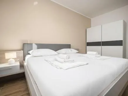 Luxury Apartments-la Dino Maky Apartmán Vodice