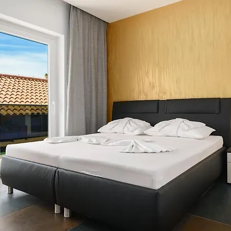 شقة Luxury Apartments-la Dino Maky فوديس