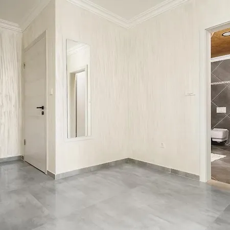 Апартаменты Luxury Apartments-la Dino Maky *