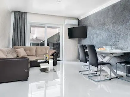 Апартаменты Luxury Apartments-la Dino Maky *