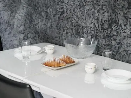 Luxury Apartments-la Dino Maky Appartamento