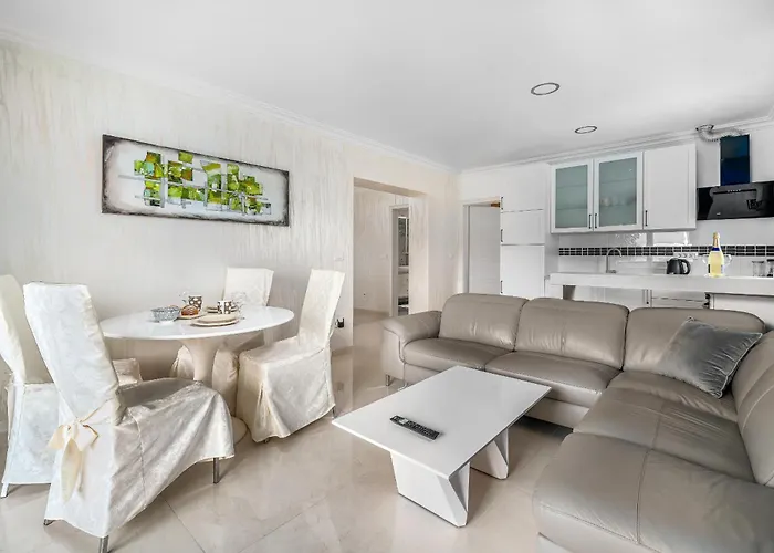 Appartement Luxury Apartments-la Dino Maky *