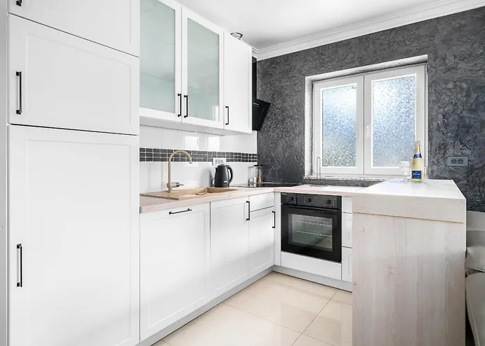 Luxury Apartments-la Dino Maky